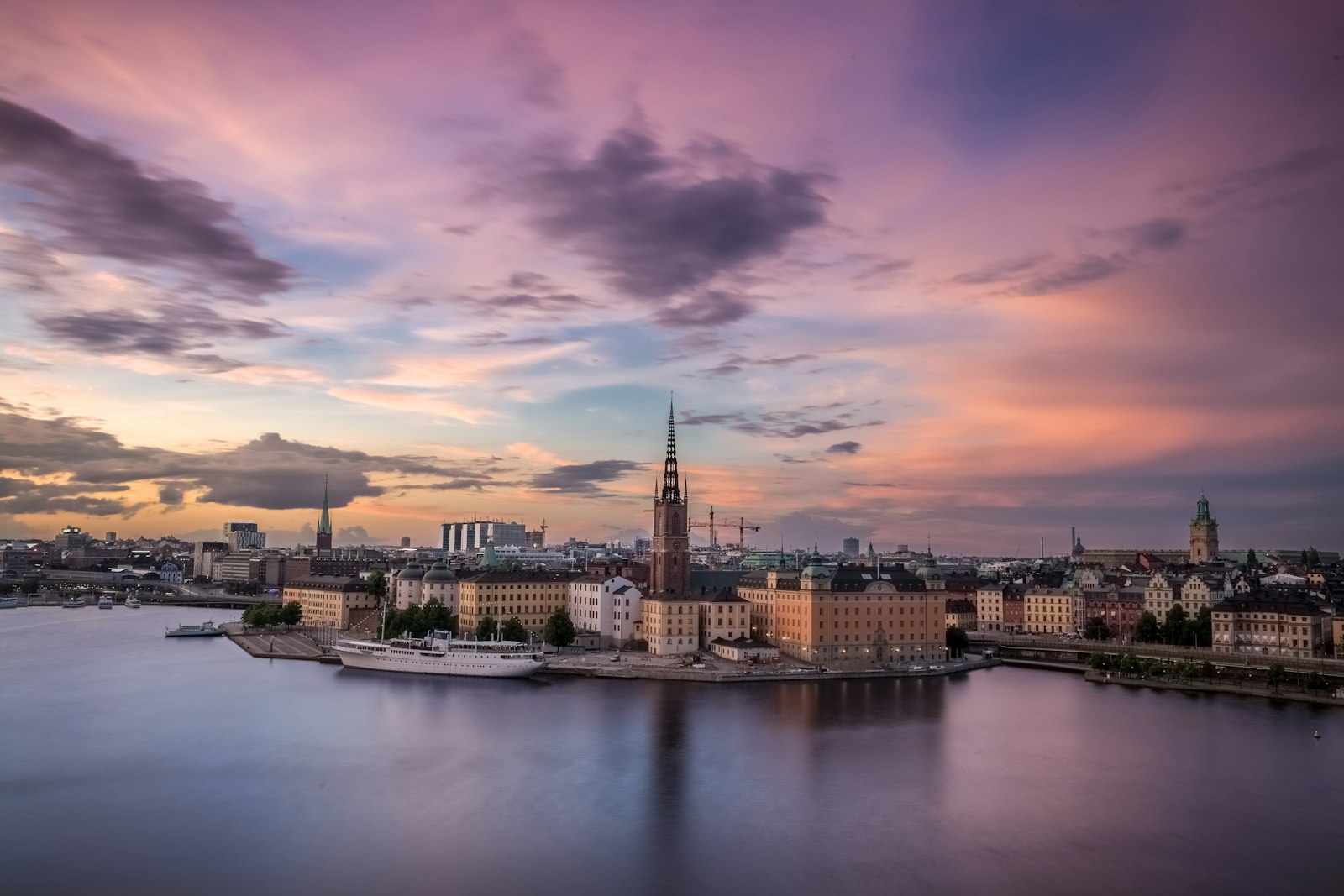 Sweden adopts ESMA crypto staff rules under MiCA from July 2026